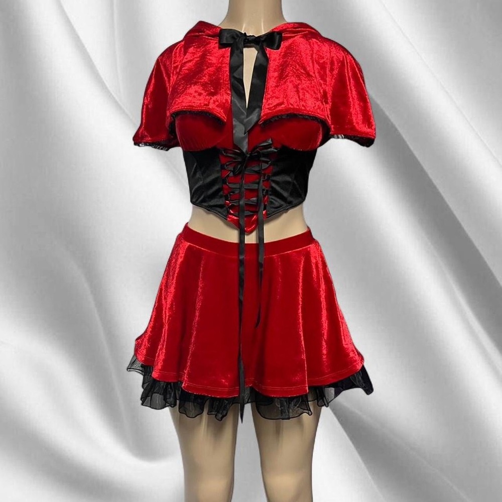 Dolls Kill Through the Woods Costume